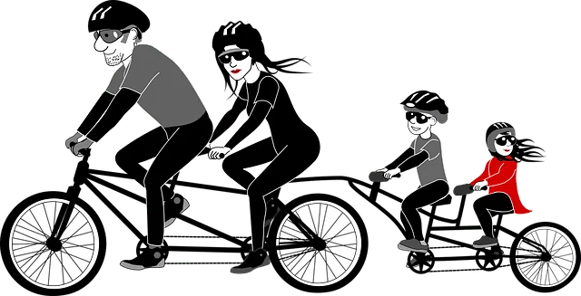 Illustrazione di una famiglia che pedala su una bicicletta tandem